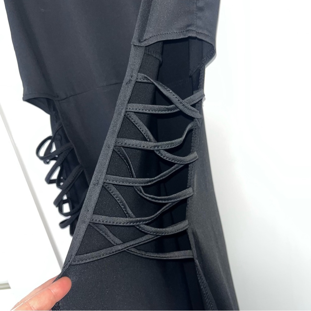 Sleeveless Open Sided Maxi Black Dress - Picture 5 of 15